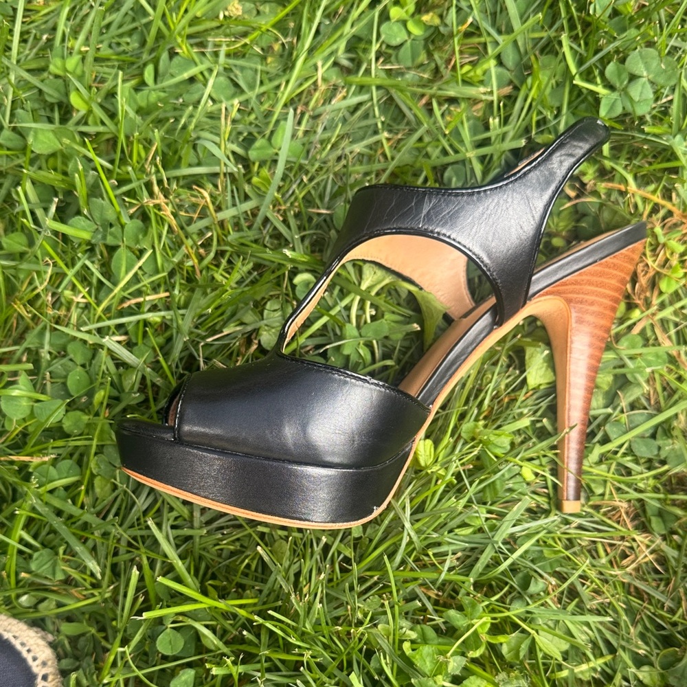 Ann Taylor Black and Tan Platform Heels